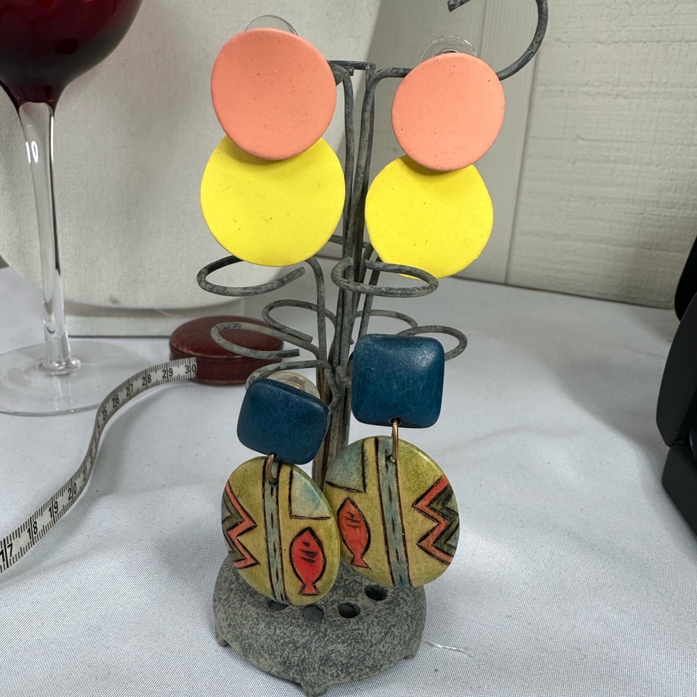 Two pair Retro 80’s funky earrings